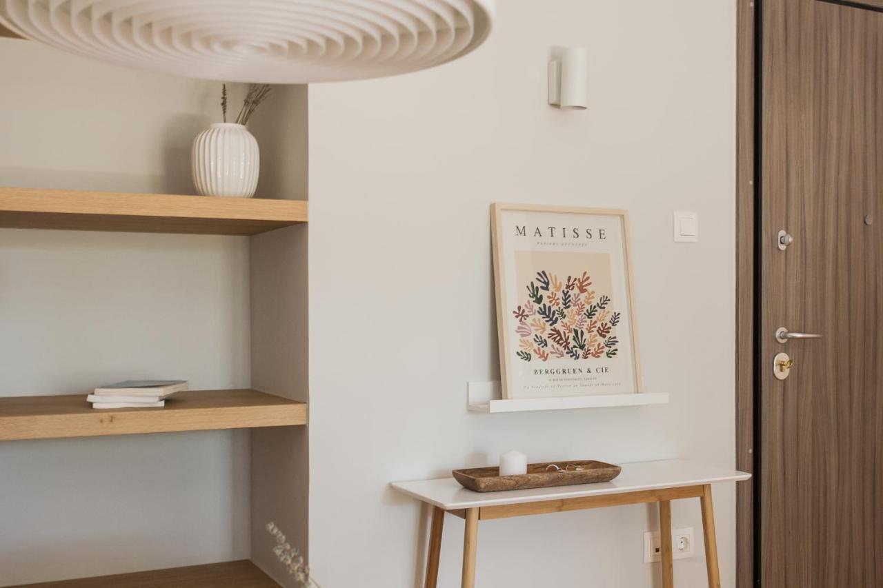 Absolute 2Br Apartment Near Emst Museum By Upstreet Atenas Exterior foto